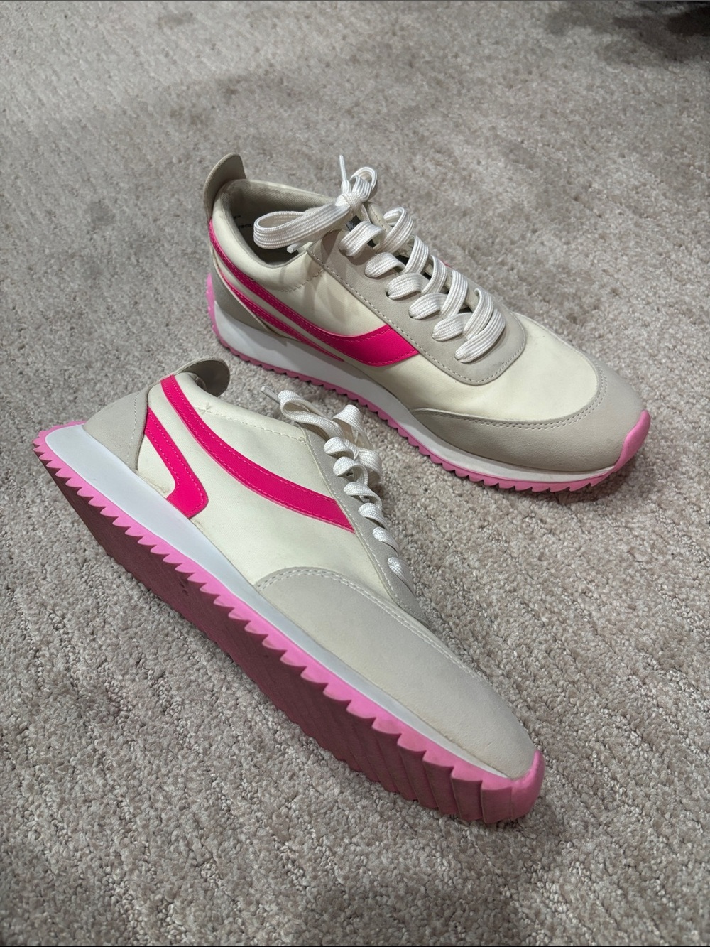 Steve Madden sneakers